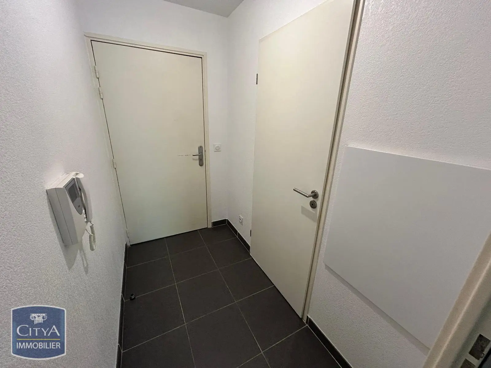 Photo 8 Appartement 1 pièce 24.67m²