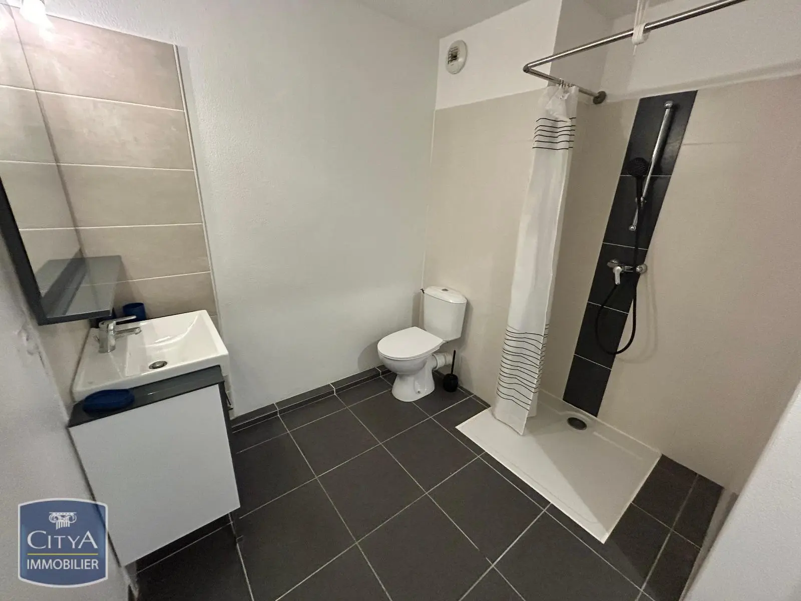 Photo 6 Appartement 1 pièce 24.67m²