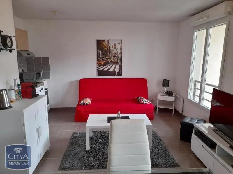 Photo 1 Appartement 1 pièce 32.87m²