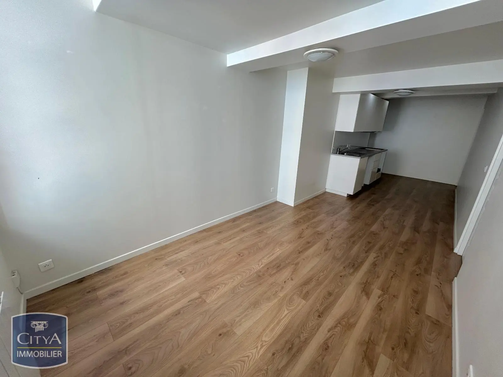 Photo 2 Appartement 2 pièces 57.31m²