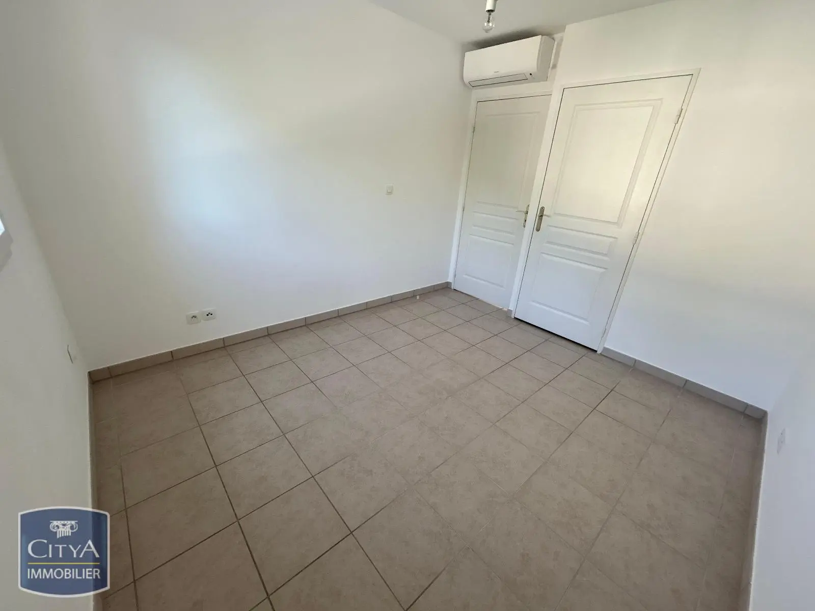 Photo 14 Appartement 4 pièces 100.03m²