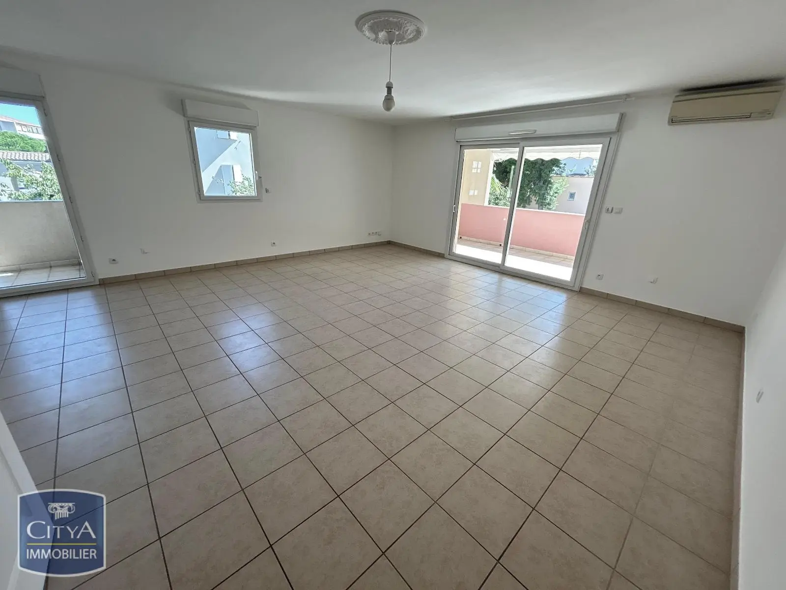 Photo 3 Appartement 4 pièces 100.03m²