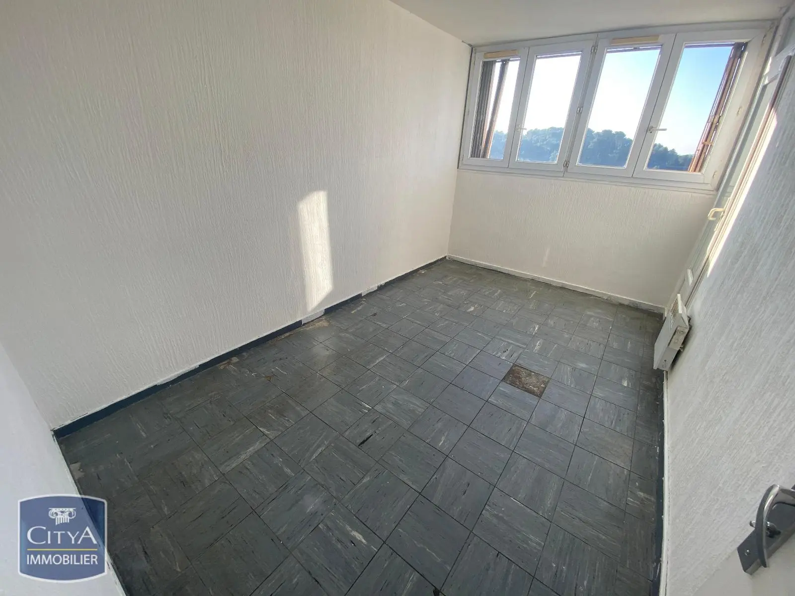 Photo 3 appartement Toulon