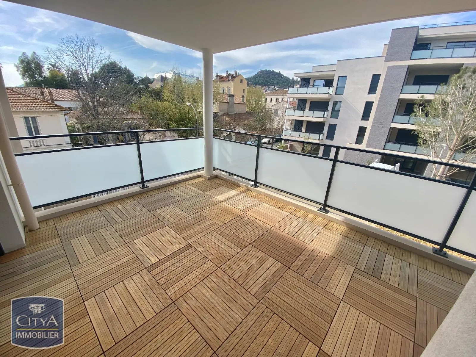 Photo 8 appartement Hyères