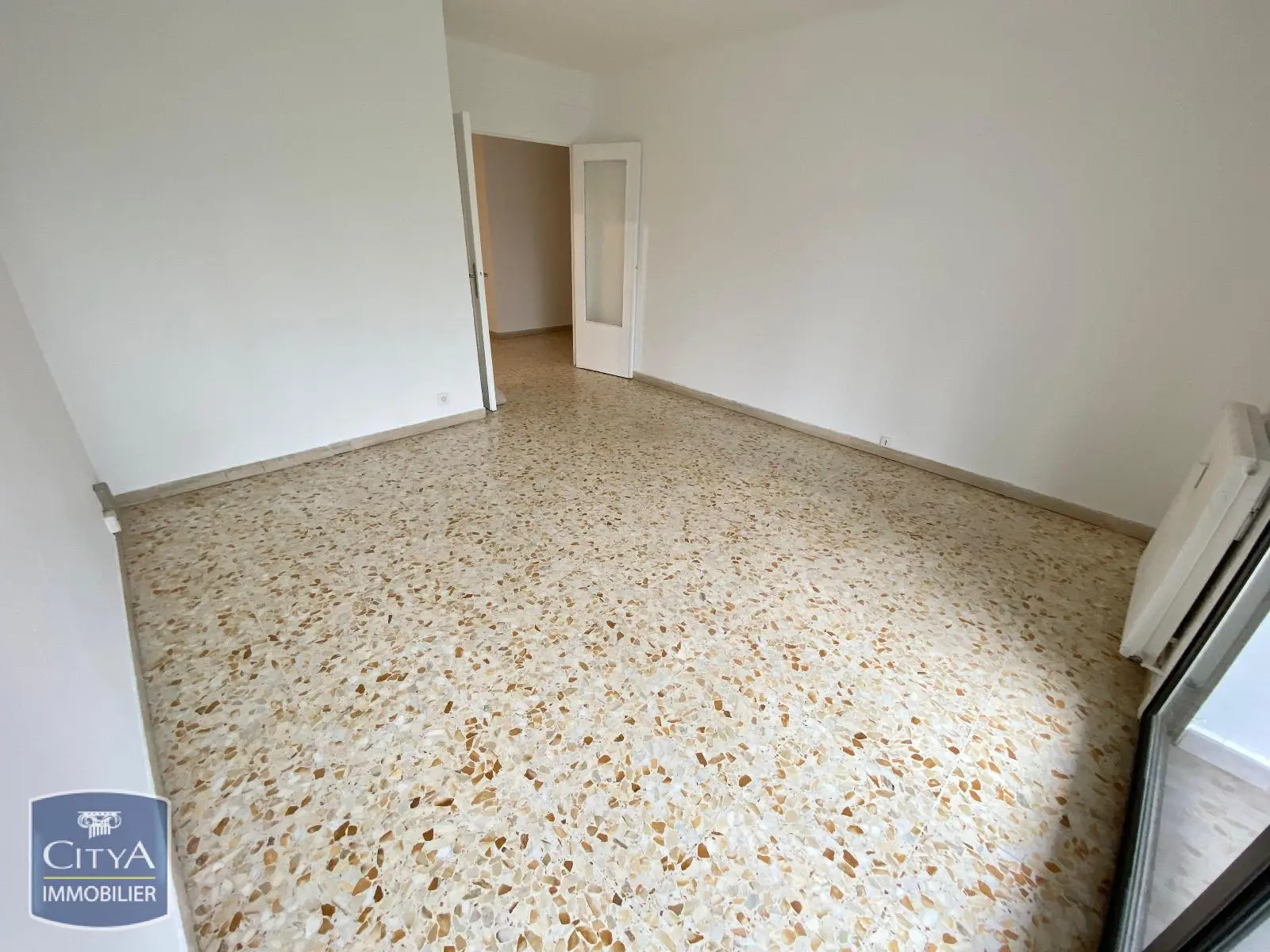 Photo 2 appartement Toulon