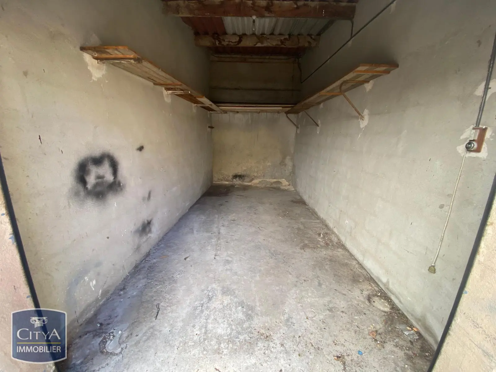 Photo 2 Parking 12m²
