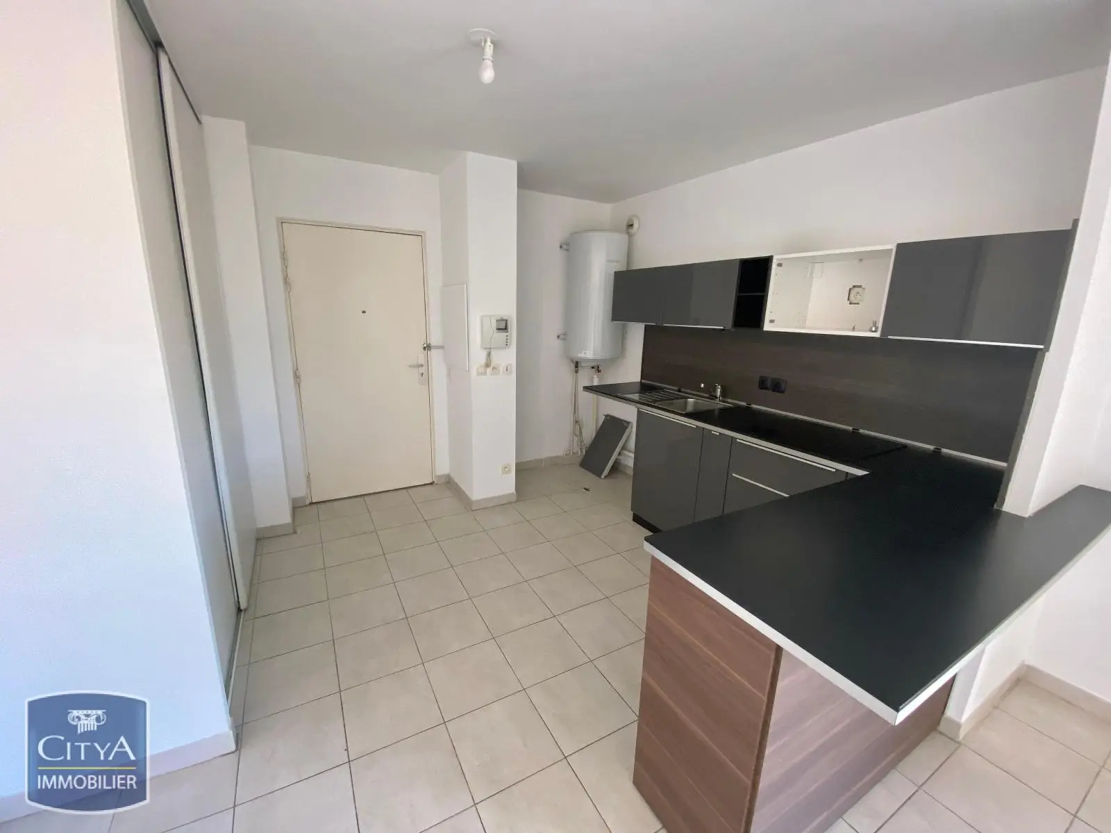 Photo 3 Appartement 2 pièces 45.85m²