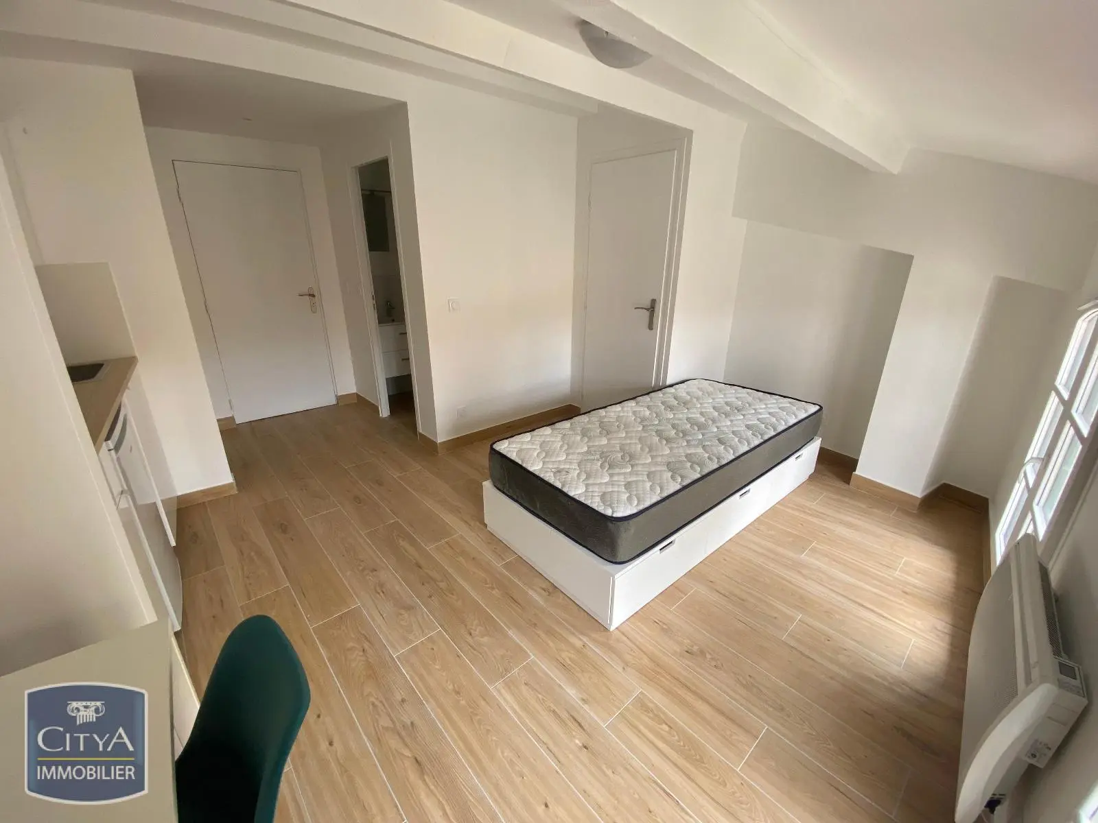 Photo 2 Appartement 1 pièce 18.6m²