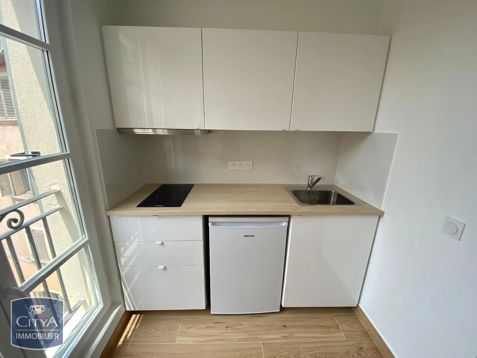 Photo 3 Appartement 1 pièce 23.15m²