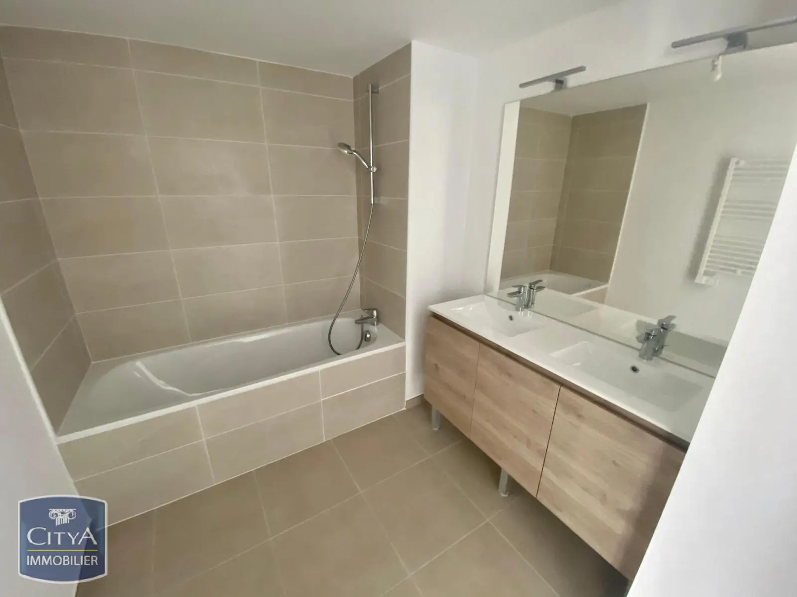 Photo 10 Appartement 3 pièces 56.92m²