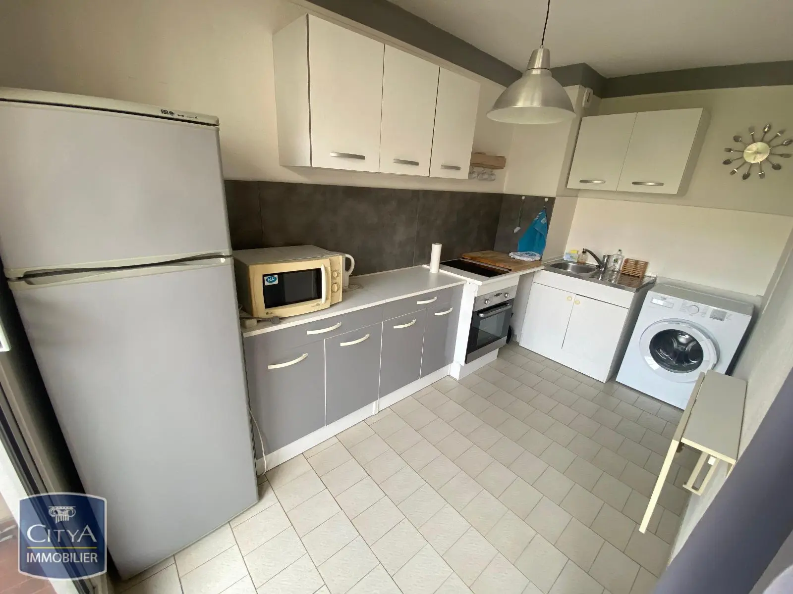 Photo 2 Appartement 1 pièce 34.88m²