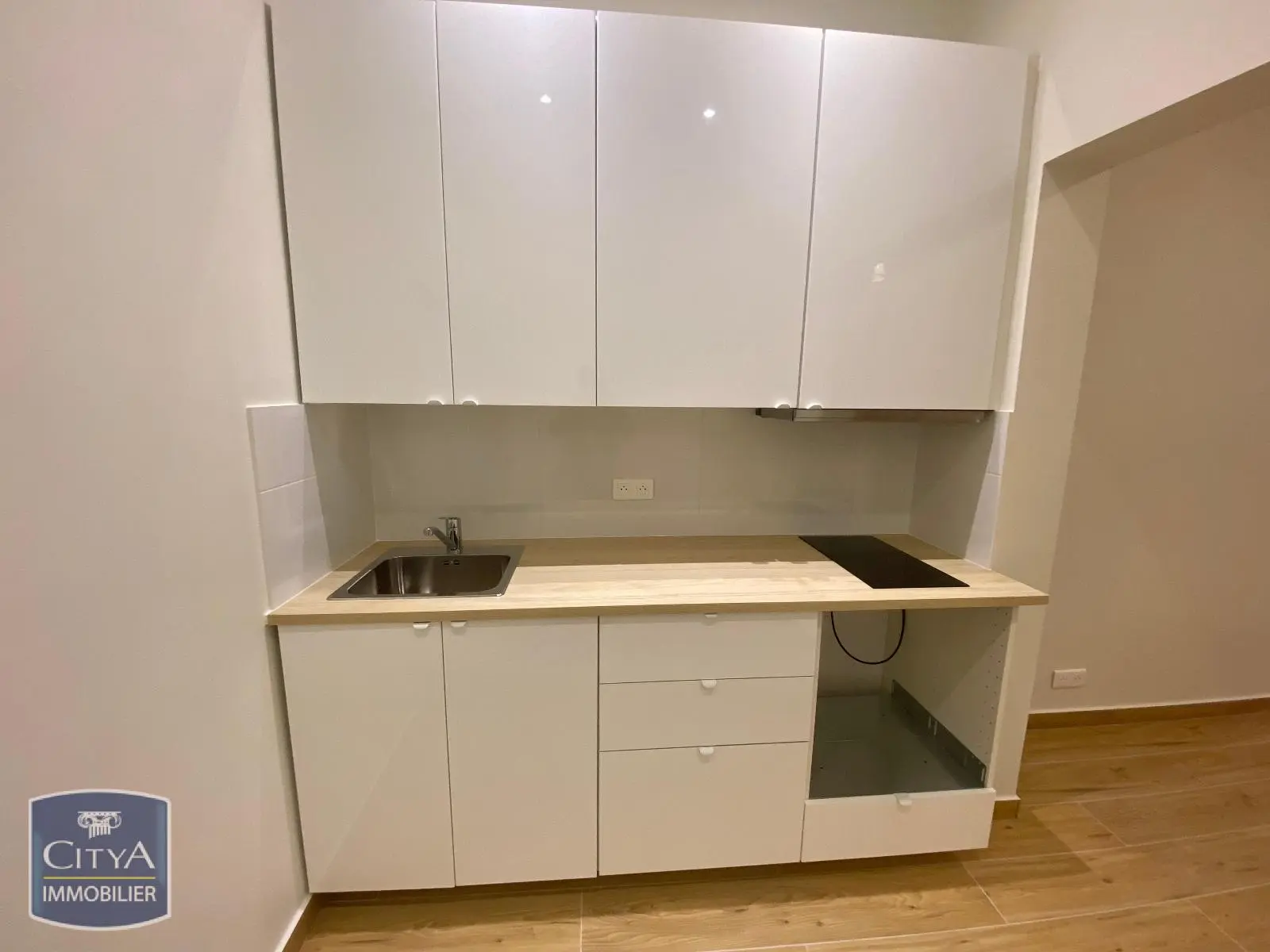 Photo 2 Appartement 1 pièce 36.8m²