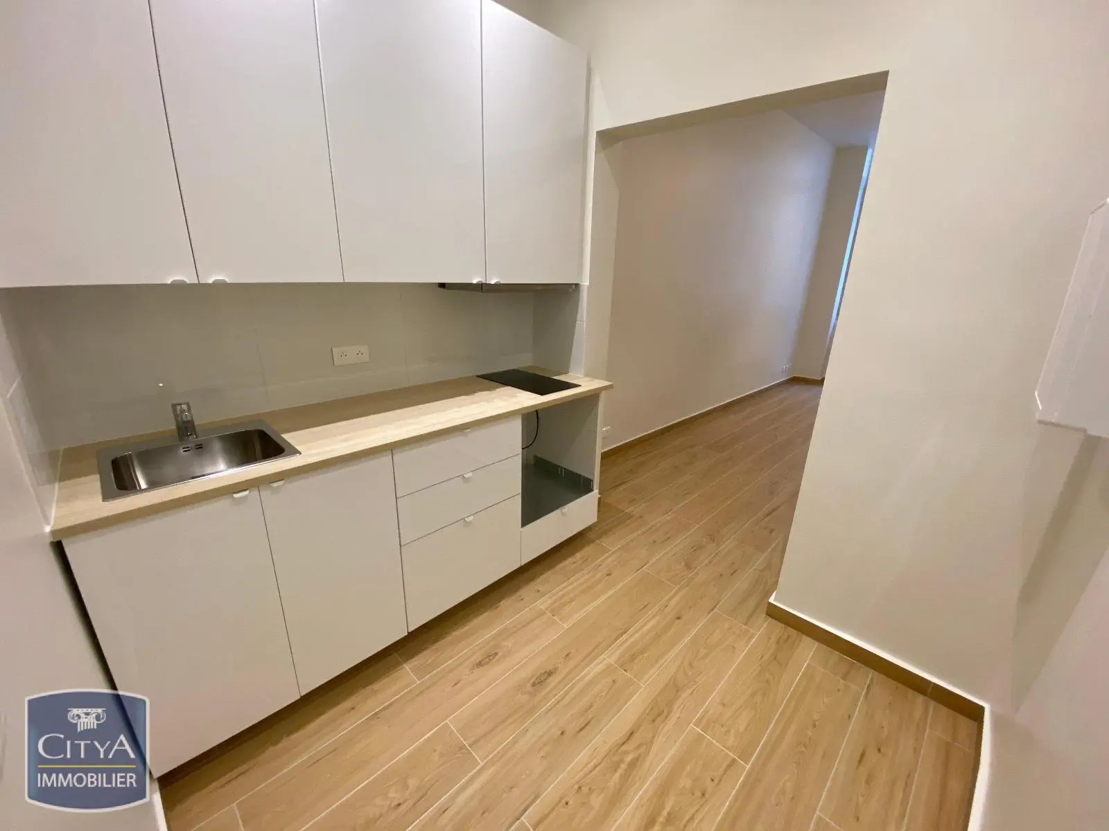 Photo 1 Appartement 1 pièce 36.8m²