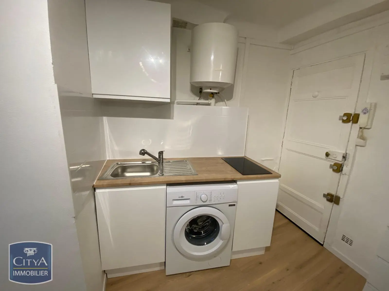 Photo 4 Appartement 1 pièce 21.4m²