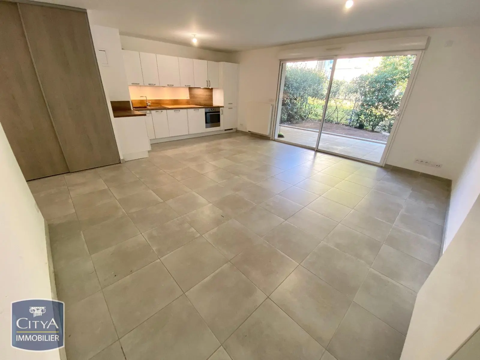 Photo 2 Appartement 4 pièces 86.11m²