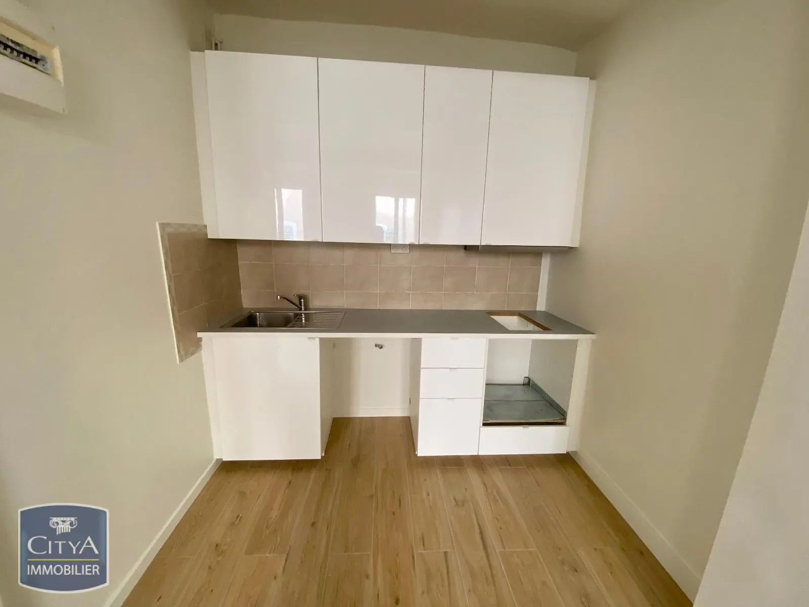 Photo 3 Appartement 1 pièce 22.66m²