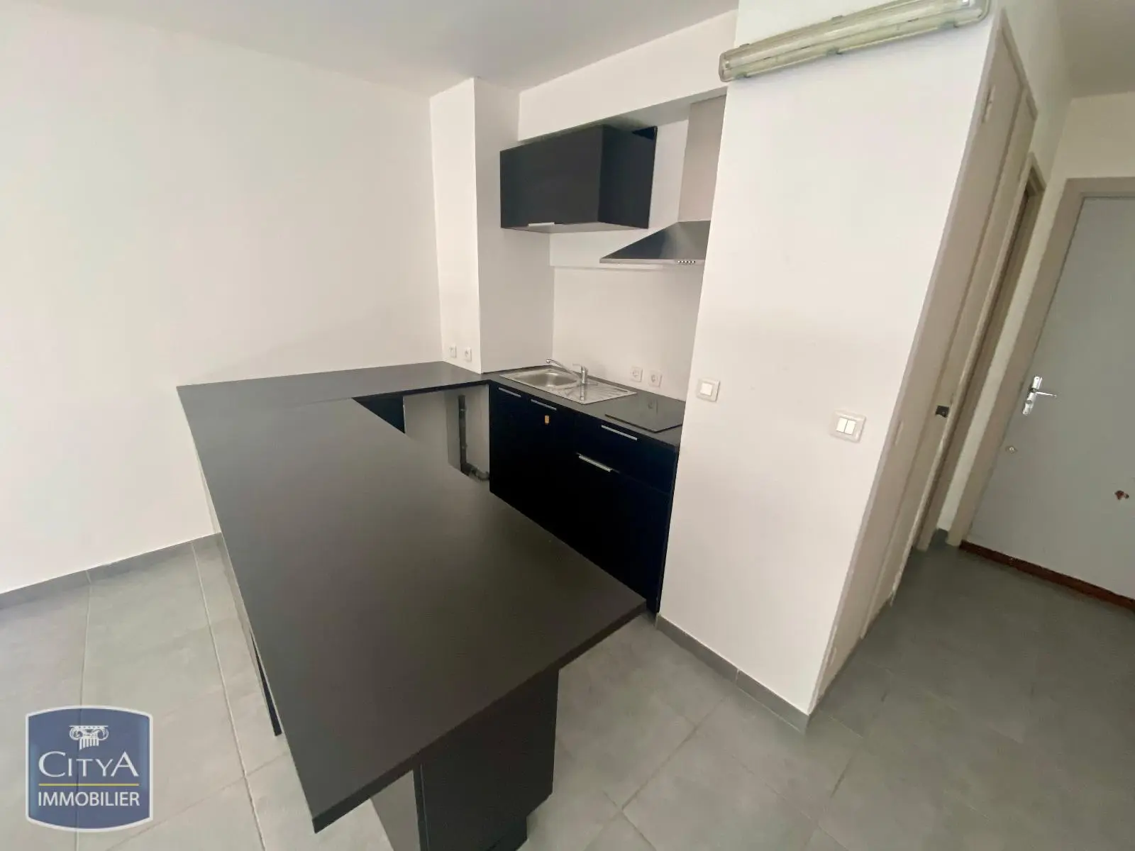 Photo 3 Appartement 1 pièce 25.3m²
