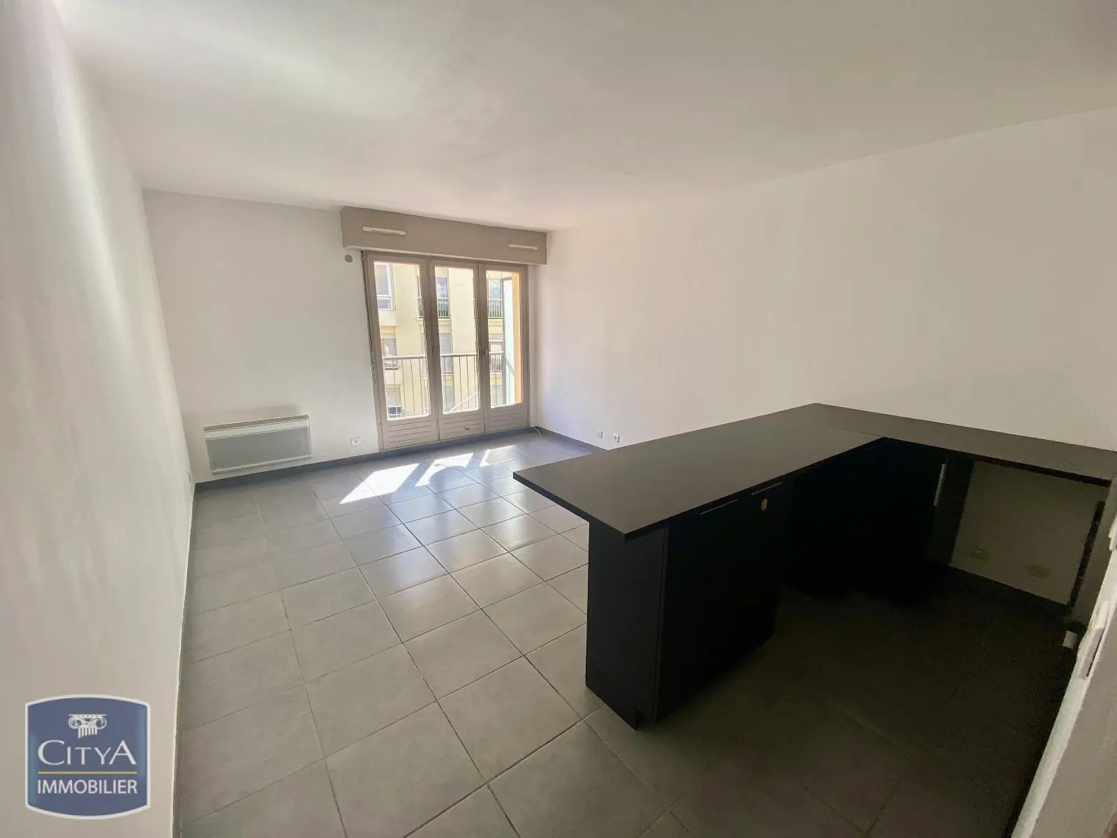 Photo 1 Appartement 1 pièce 25.3m²