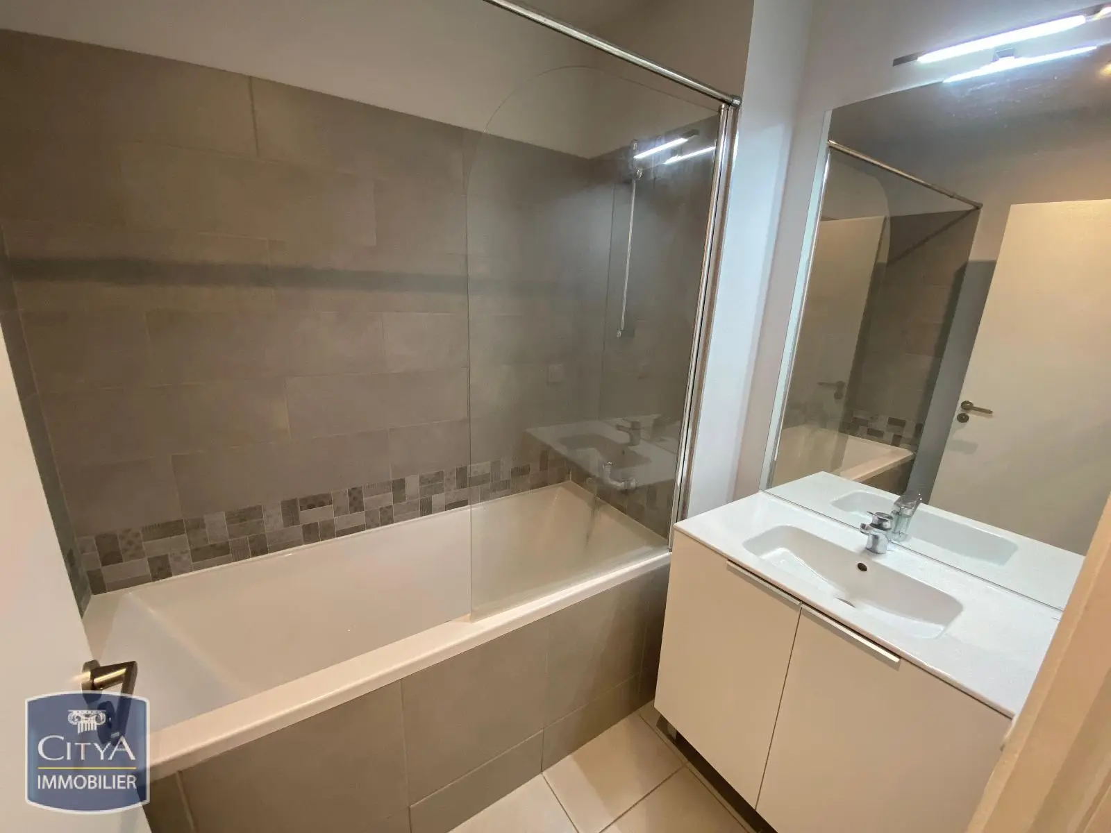 Photo 11 Appartement 3 pièces 68.76m²