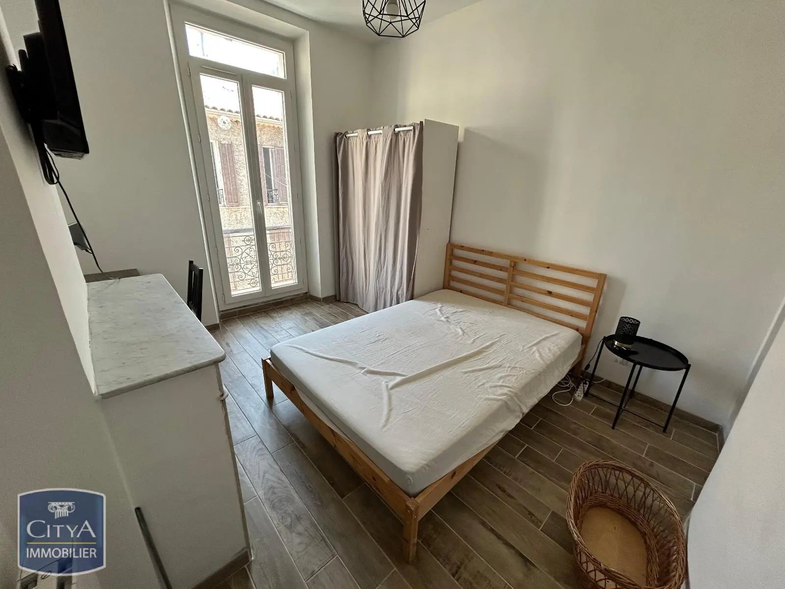 Photo 1 Appartement 1 pièce 12m²