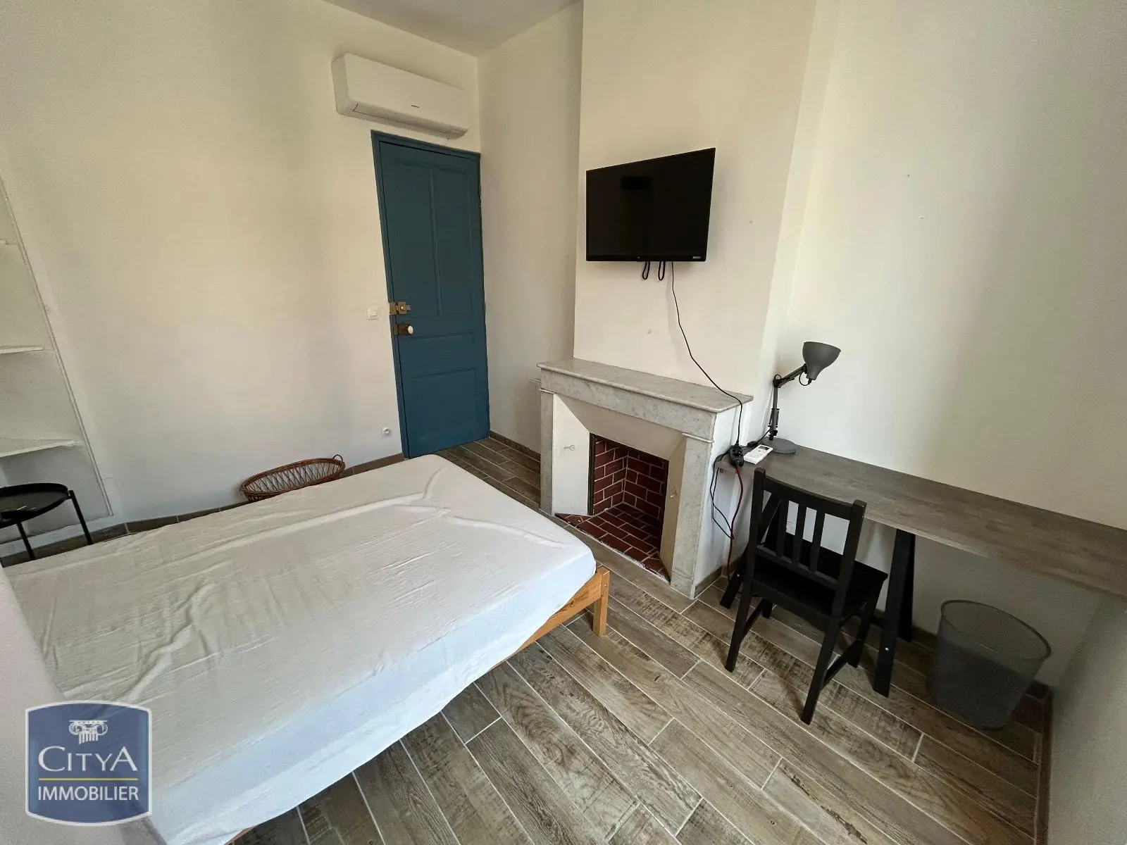 Photo 2 Appartement 1 pièce 12m²