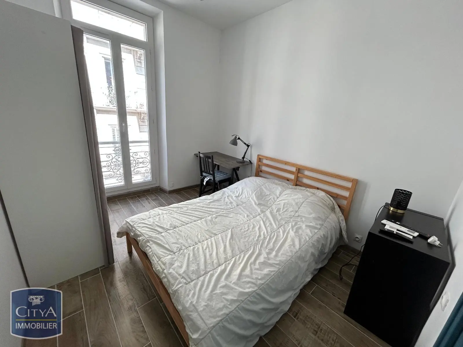 Photo 1 Appartement 1 pièce 12m²