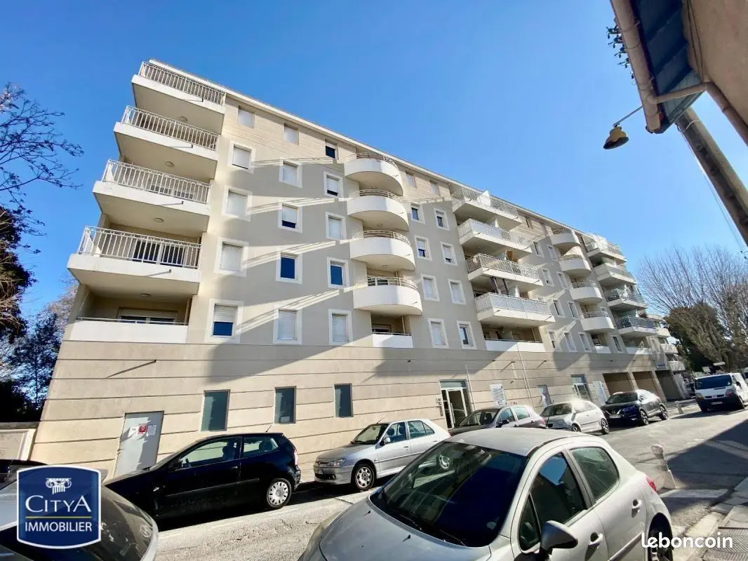 Photo 1 Appartement 1 pièce 32.16m²