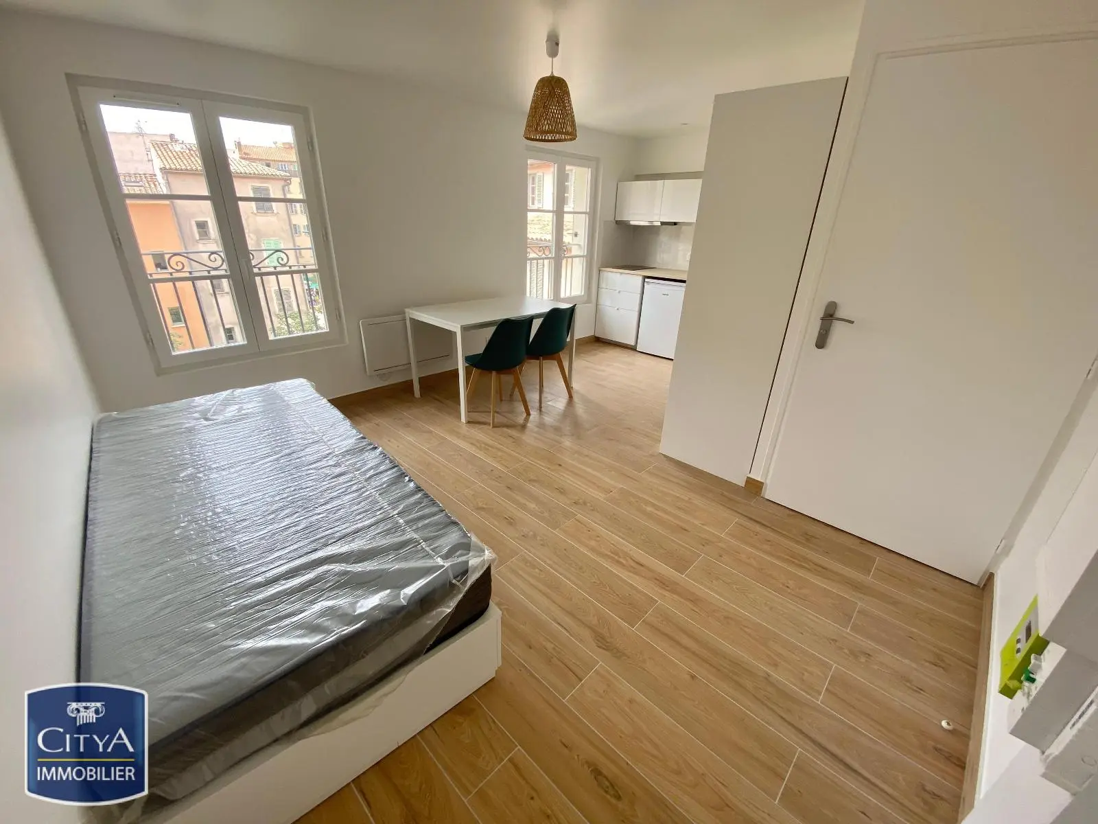 Photo 2 Appartement 1 pièce 23.15m²