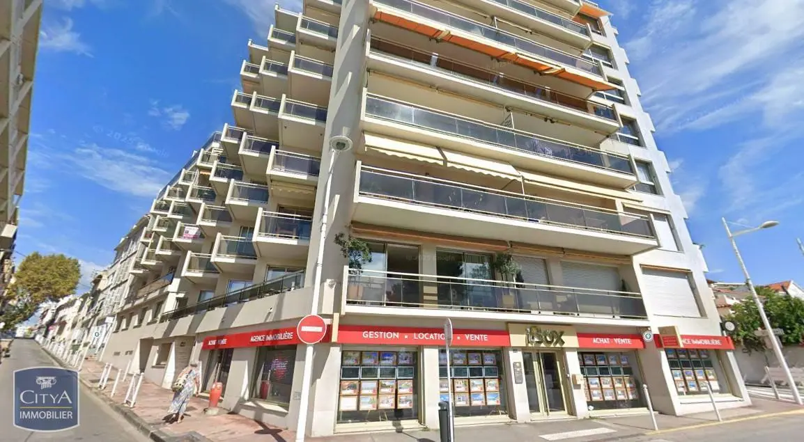 Photo 1 parking Toulon