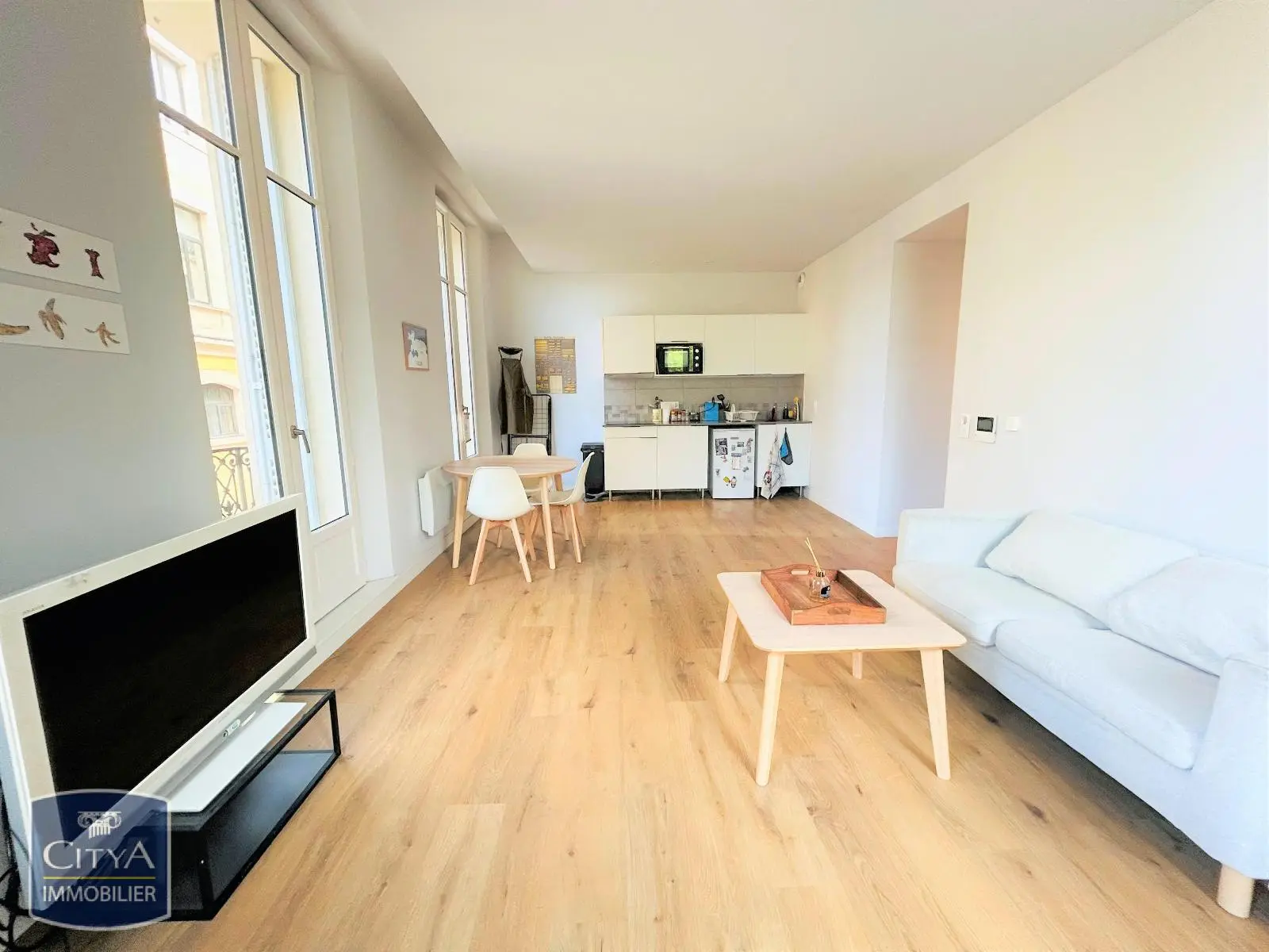 Photo 2 Appartement 2 pièces 50.16m²