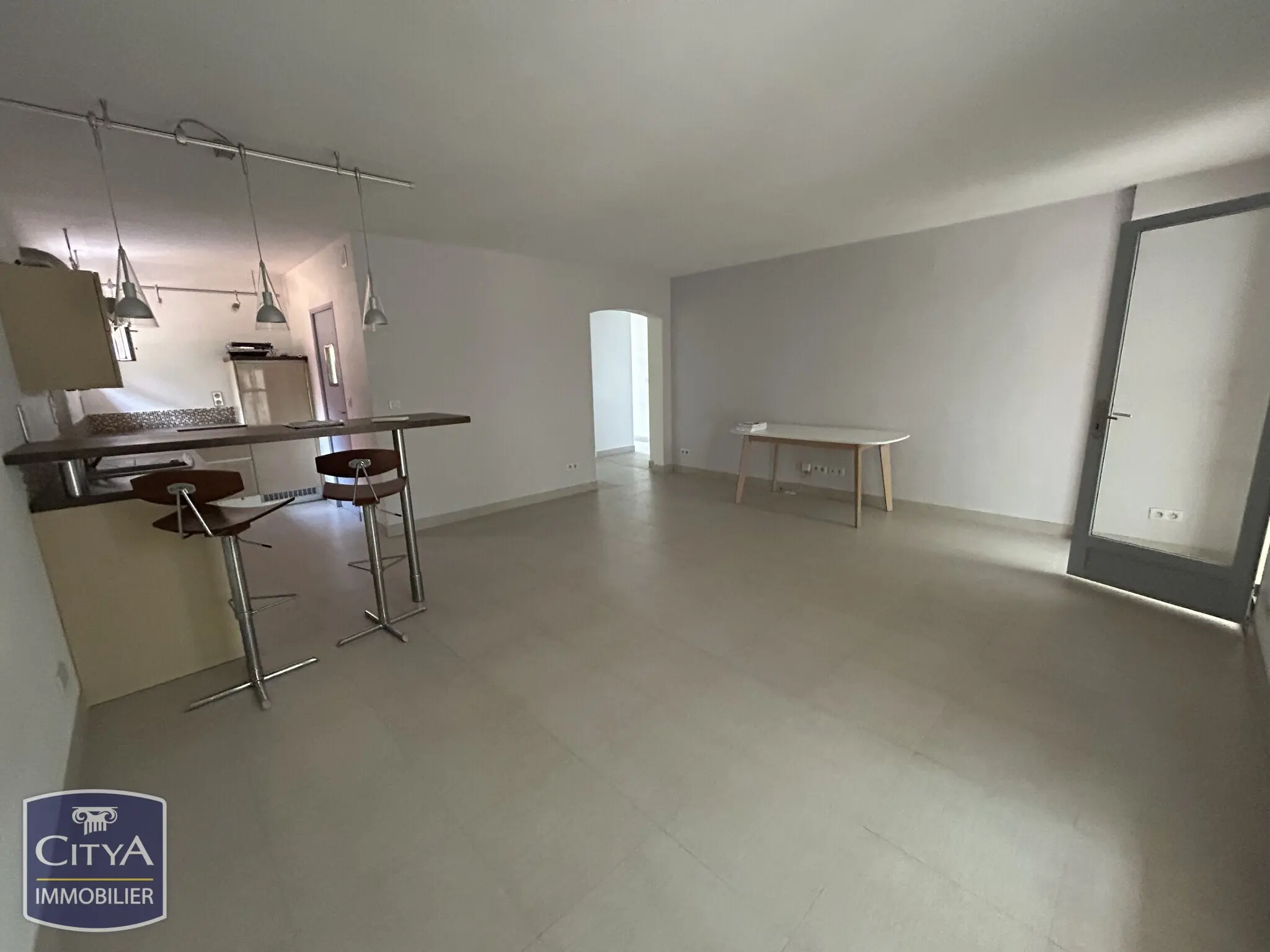 Photo 2 Appartement 4 pièces 75m²