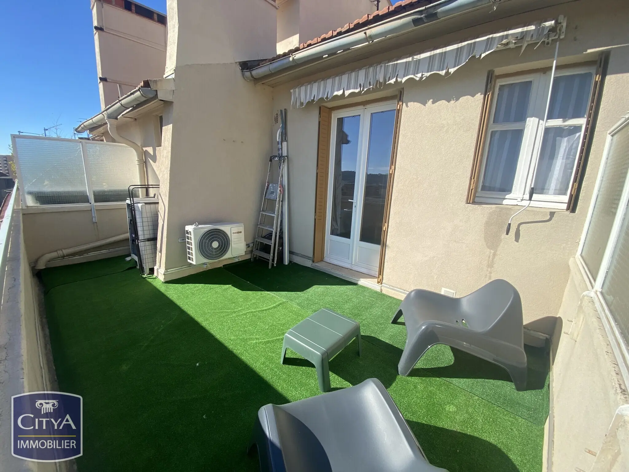 Photo 2 Appartement 1 pièce 19.3m²