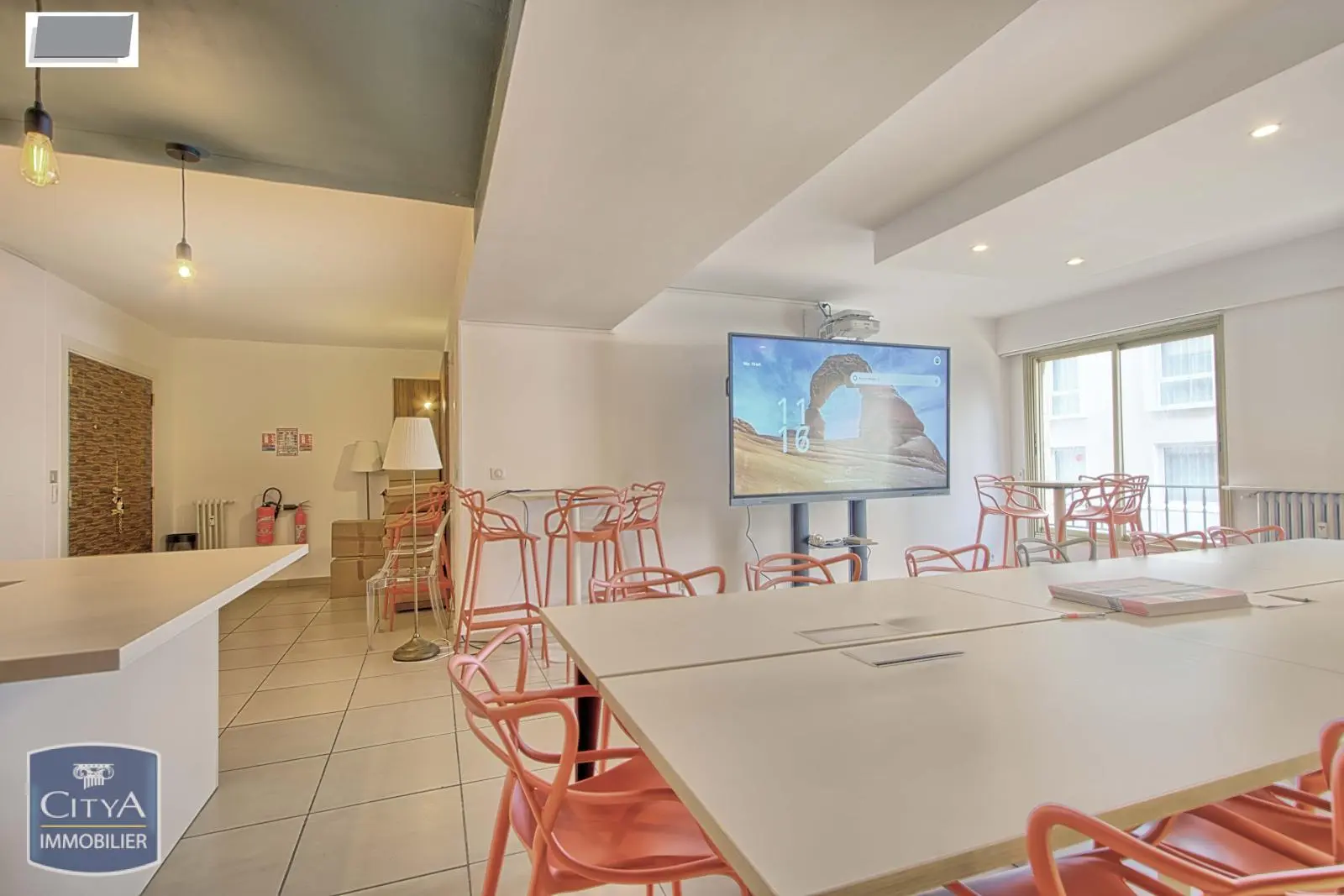 Photo 10 Local Professionnel 8m²