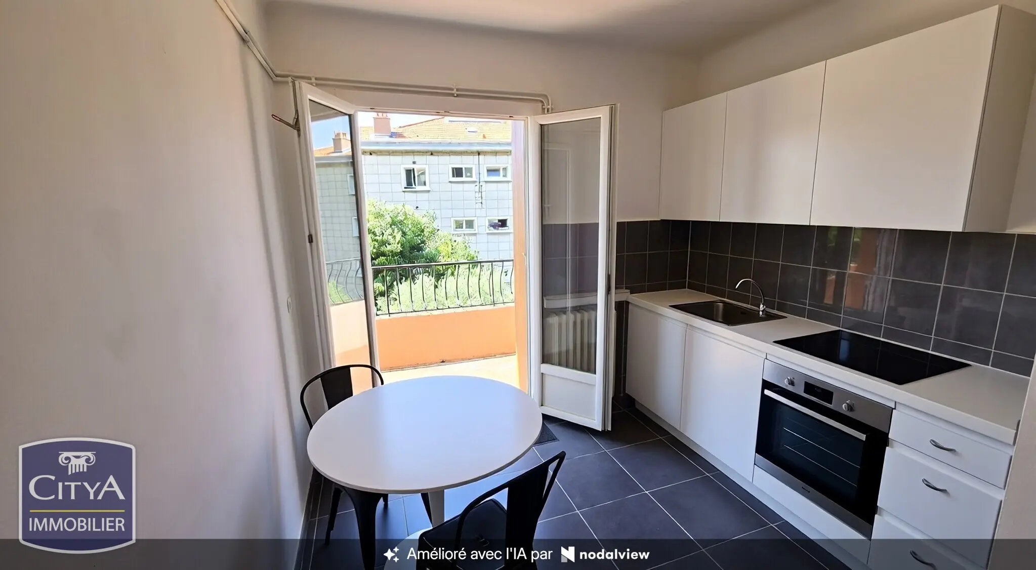 Photo 3 Appartement 3 pièces 79.35m²