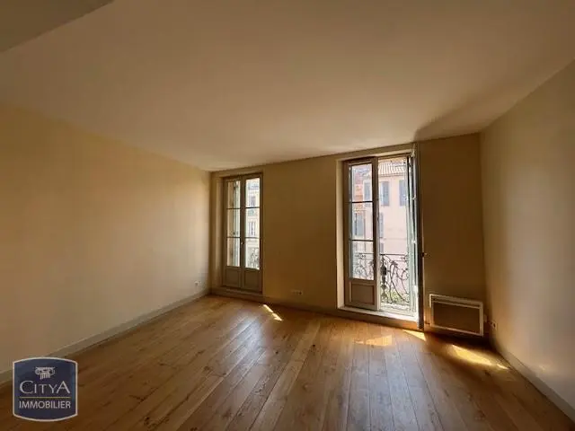 Photo 2 Appartement 1 pièce 35m²