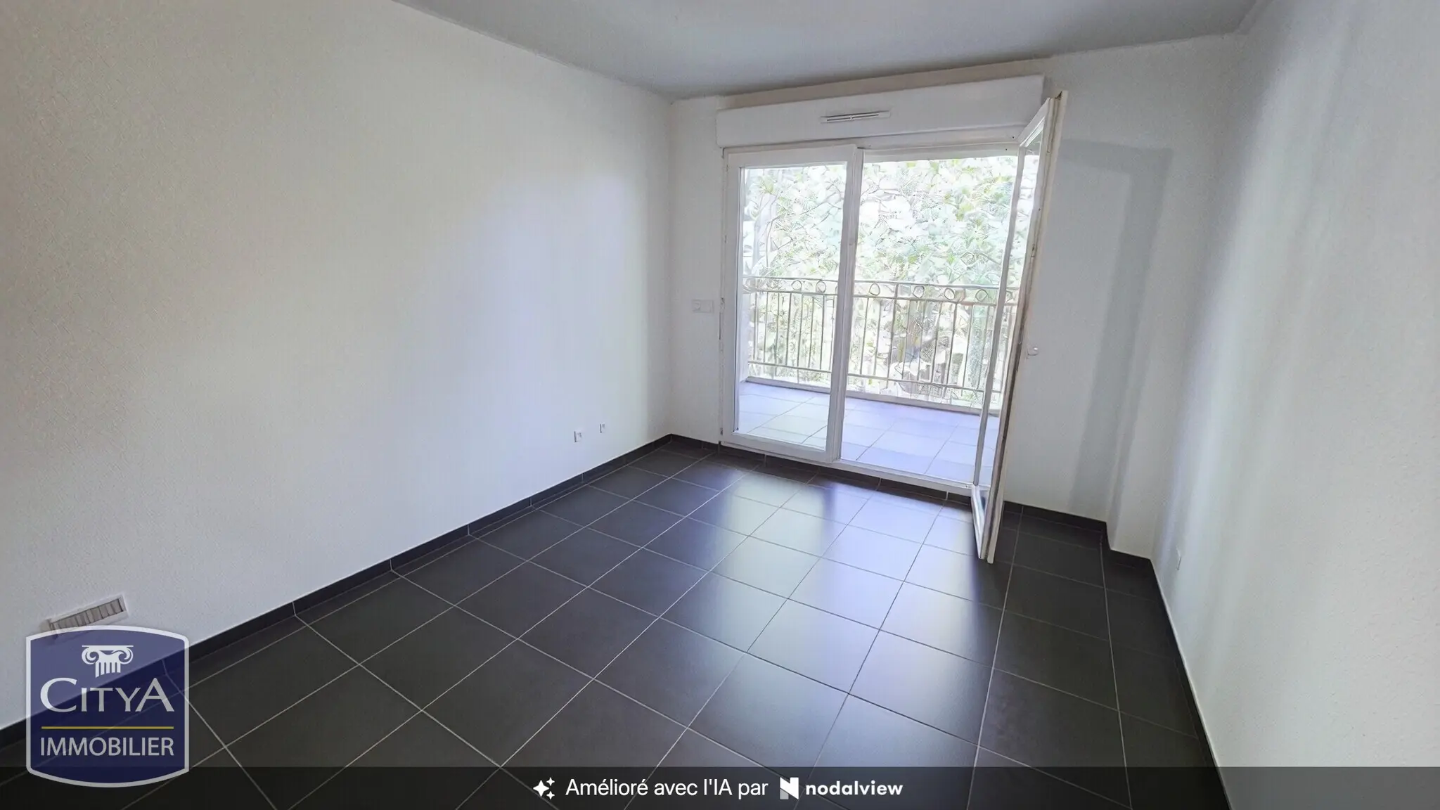 Photo 1 Appartement 2 pièces 42.19m²