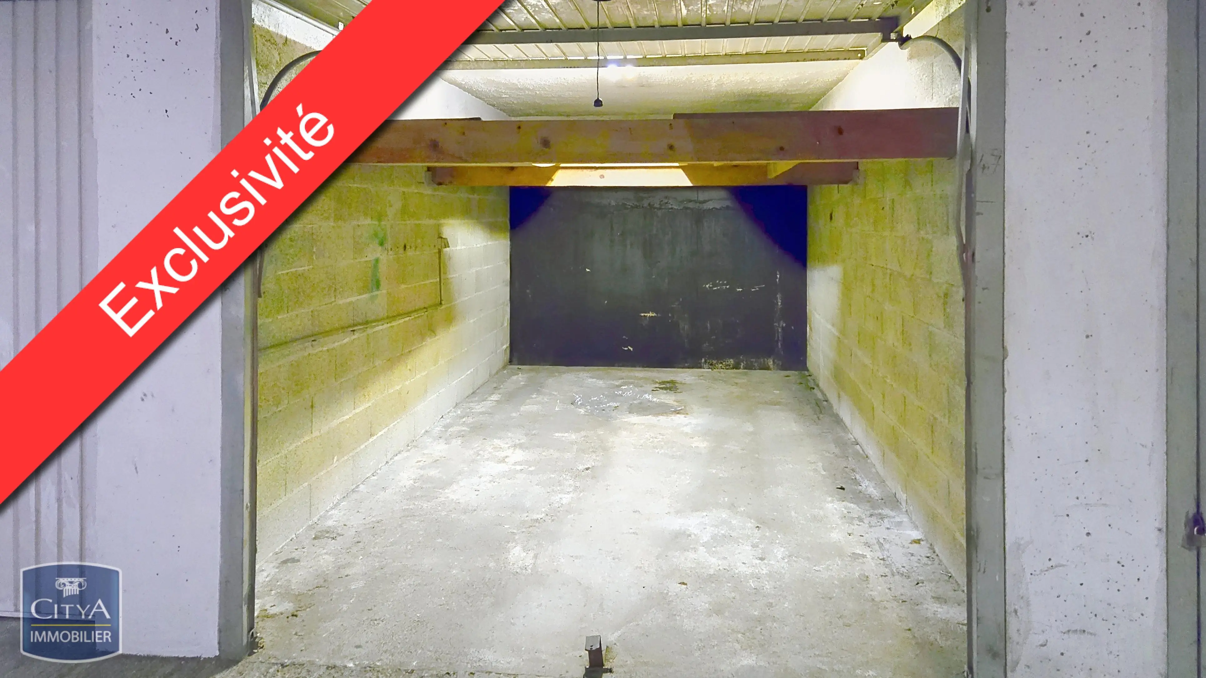 Photo 1 Parking 15.3m²