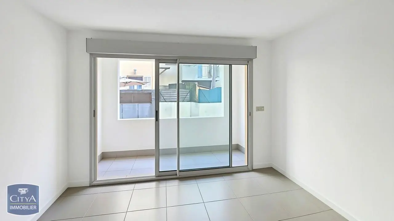 Photo 2 Appartement 1 pièce 22m²
