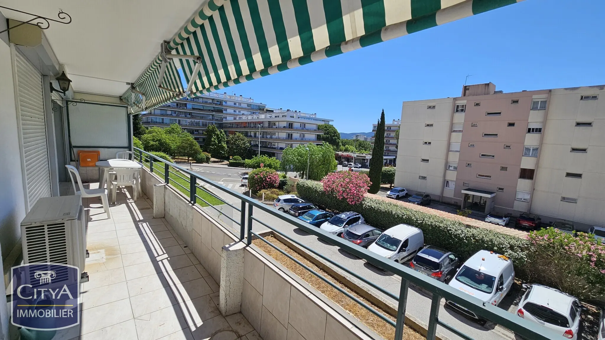 Photo 1 Appartement 5 pièces 94.59m²