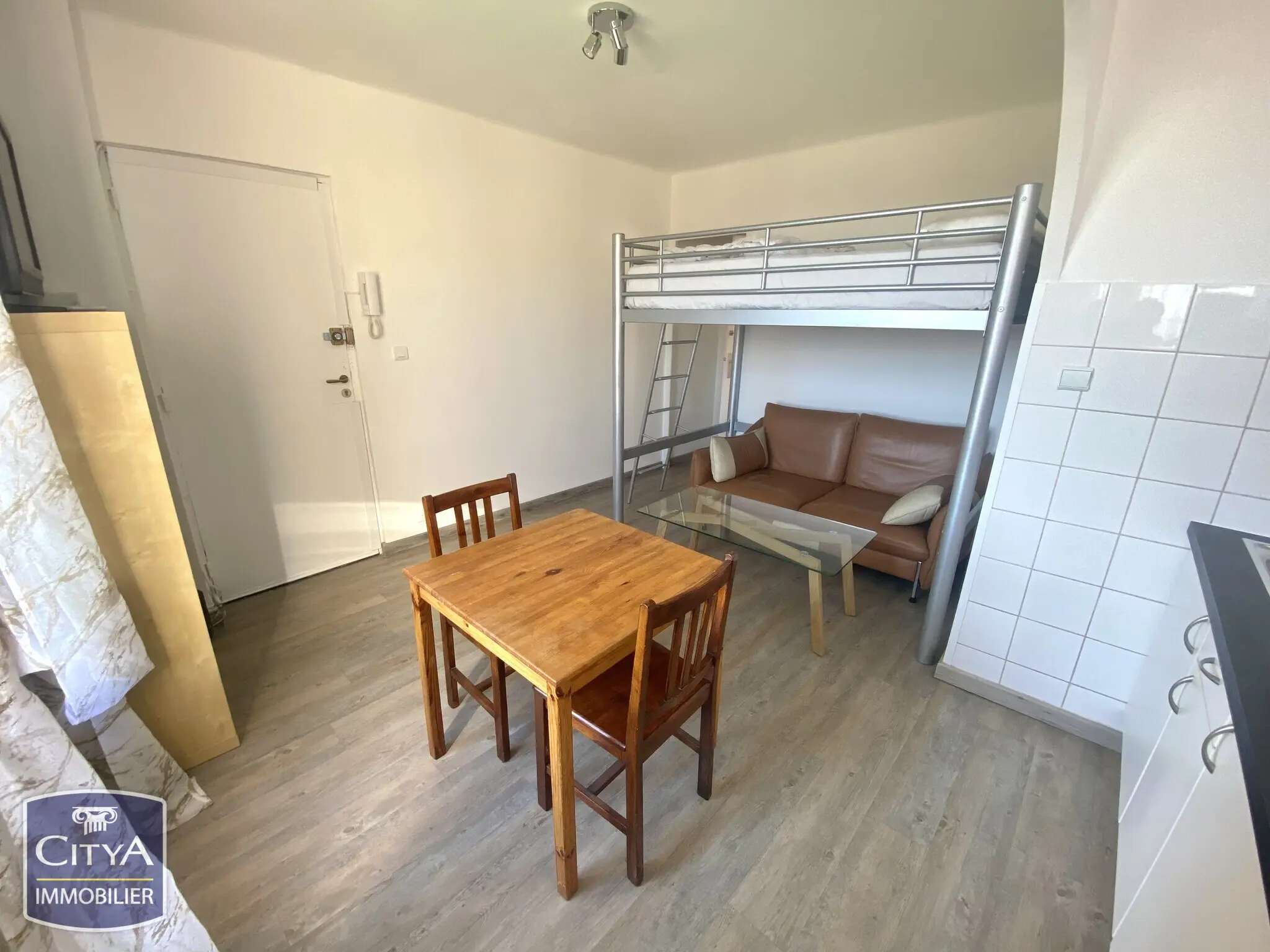 Photo 4 Appartement 1 pièce 19.3m²