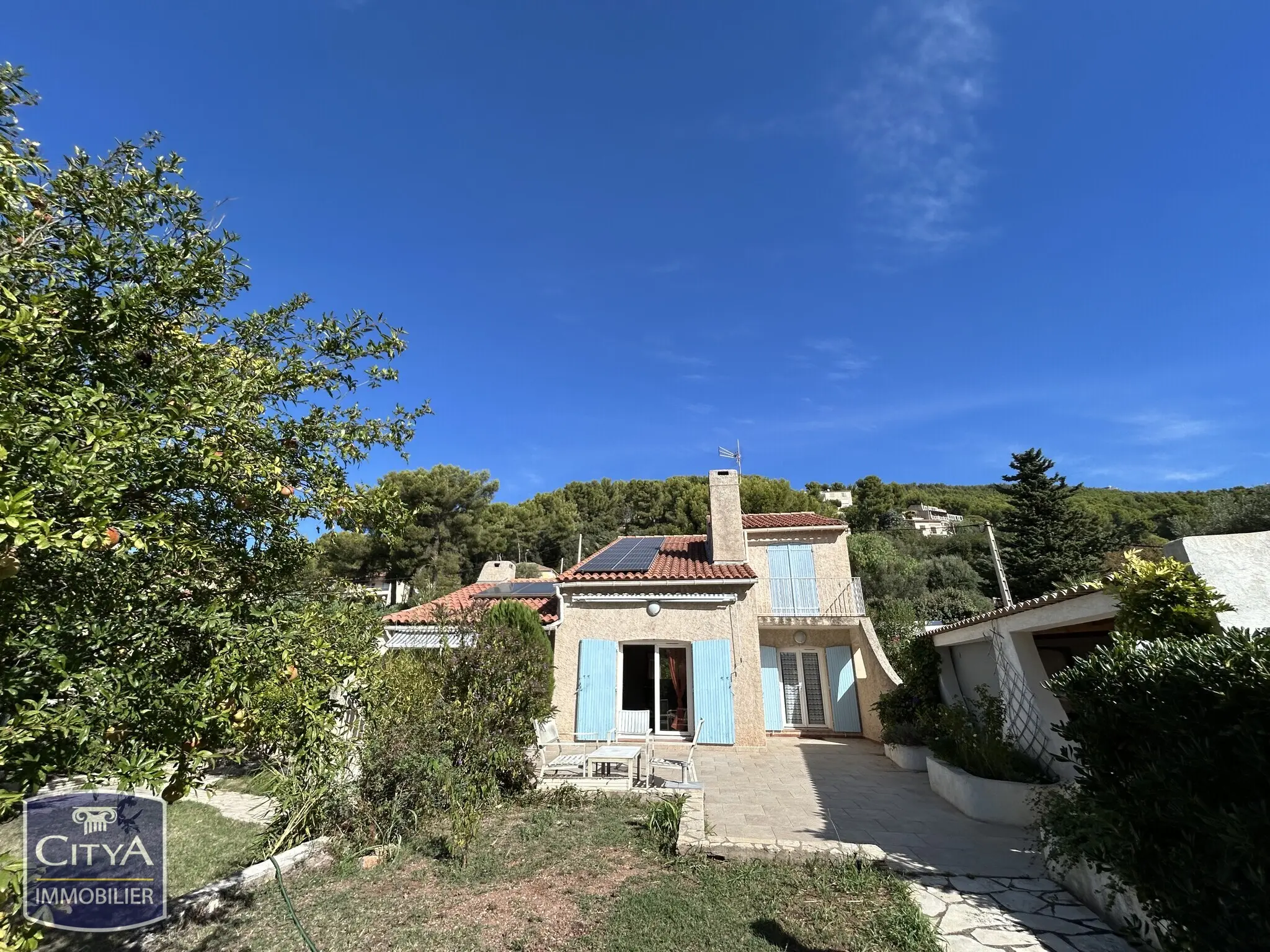 Photo 1 Maison 5 pièces 183m²