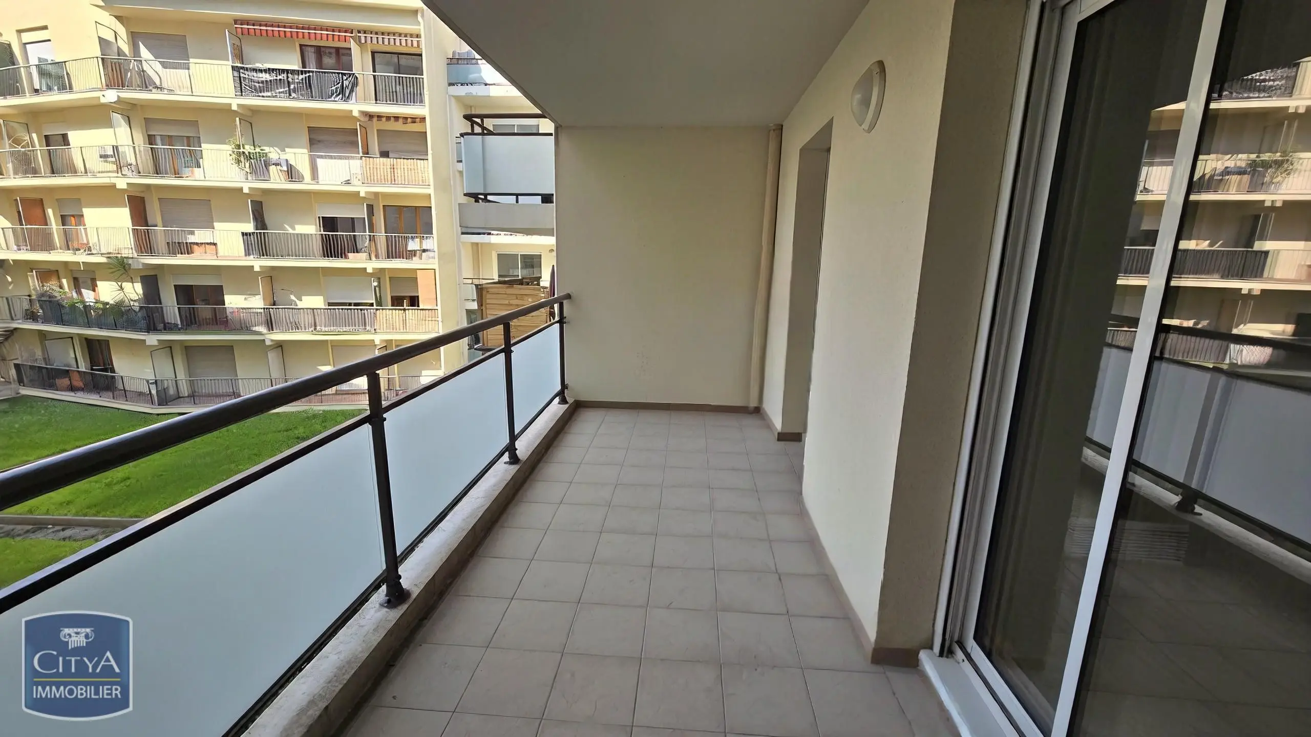 Photo 2 Appartement 2 pièces 41.6m²
