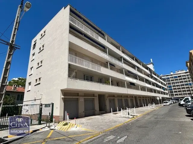 Photo 2 Local Commercial 53m²