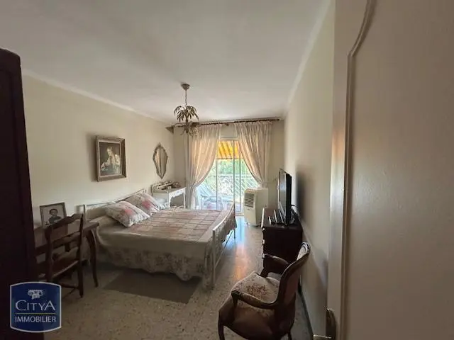 Photo 5 appartement Toulon