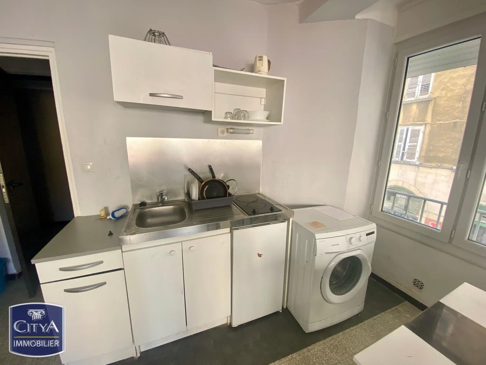 Photo 3 Appartement 1 pièce 23.6m²