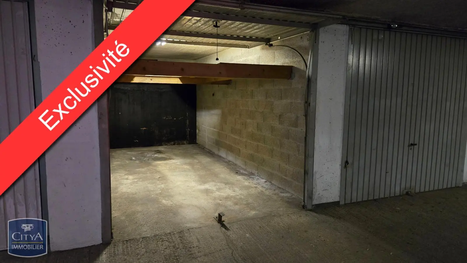 Photo 1 Parking 15.3m²