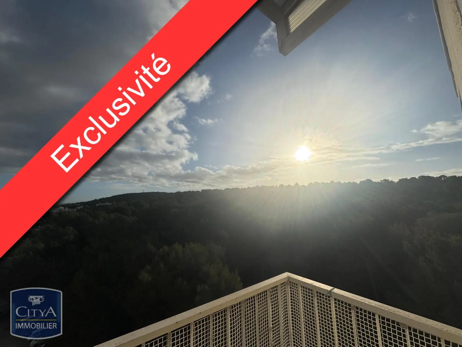 Photo 1 Appartement 5 pièces 80m²