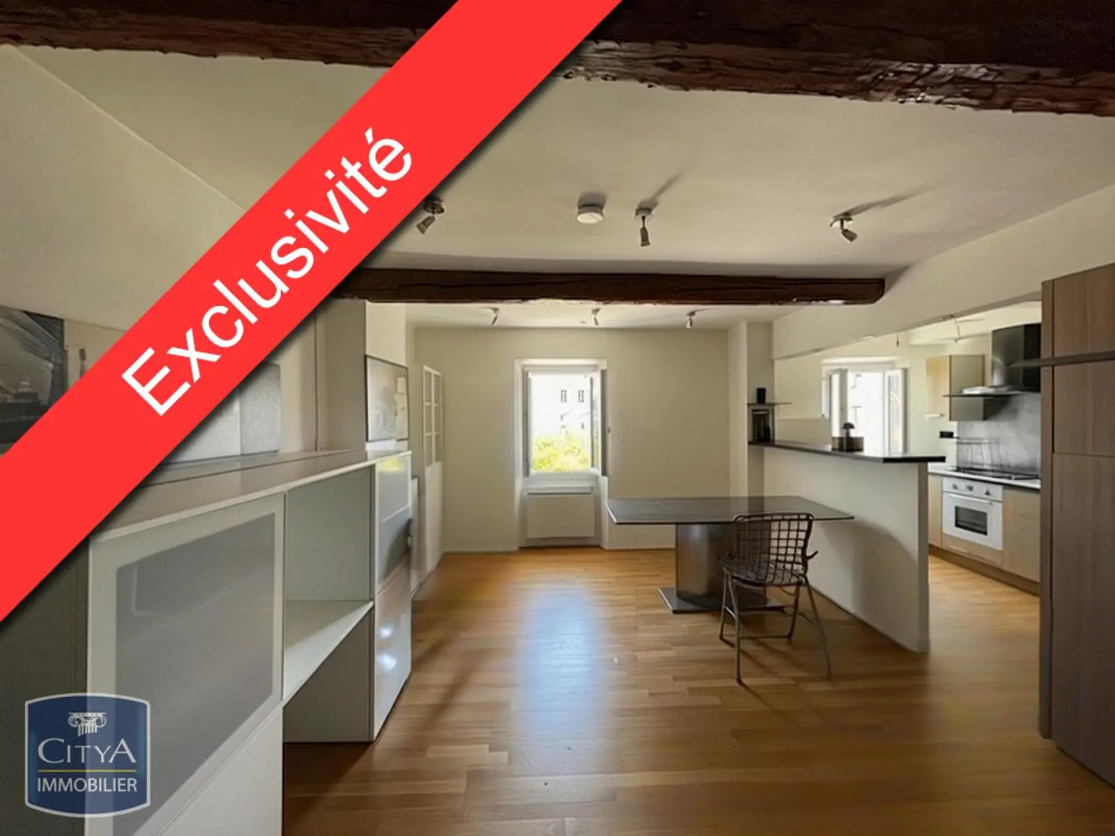 Photo 1 Appartement 1 pièce 41m²