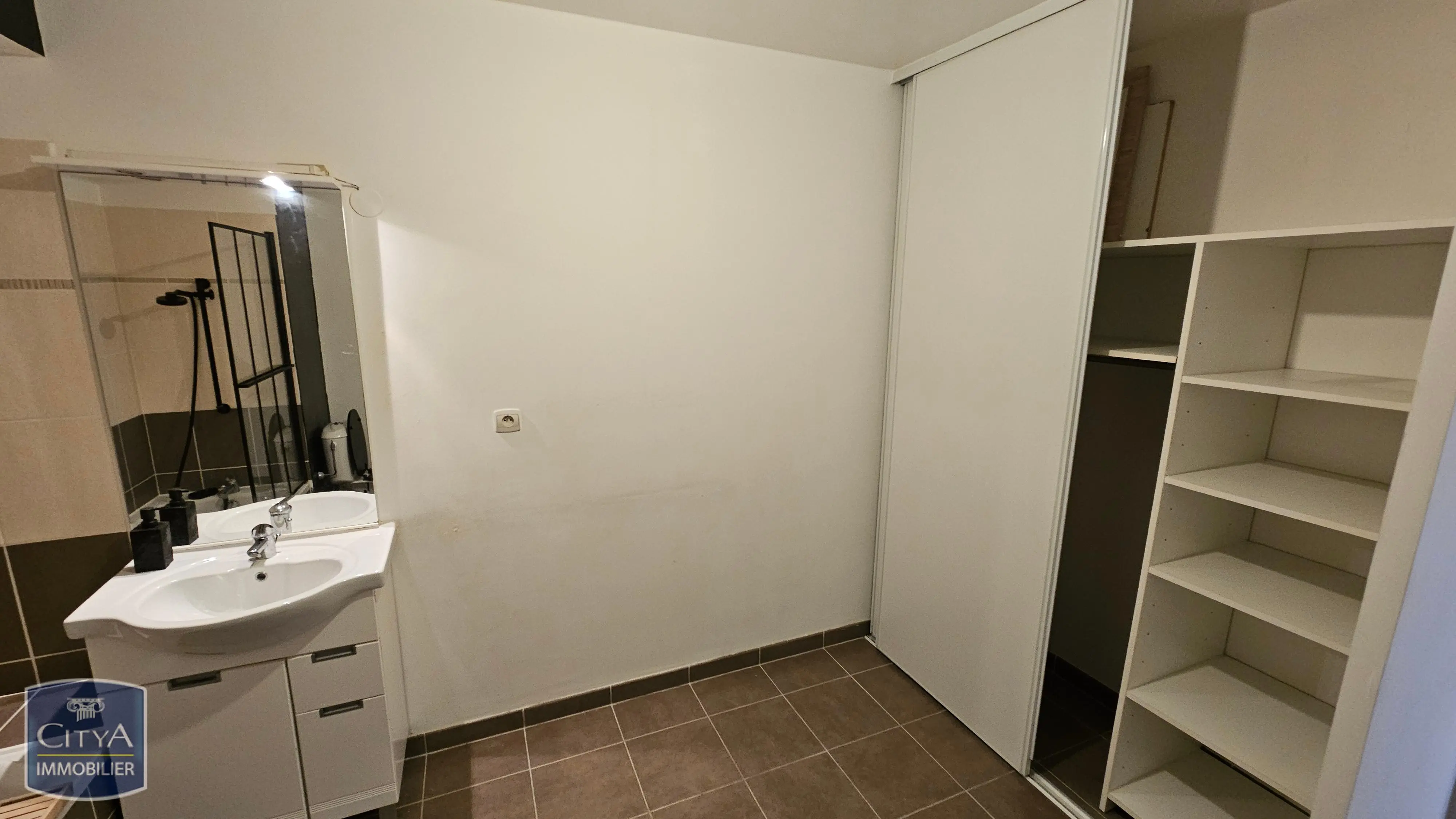 Photo 8 Appartement 1 pièce 40.94m²