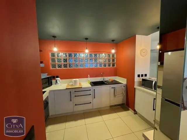 Photo 8 Local Professionnel 8m²